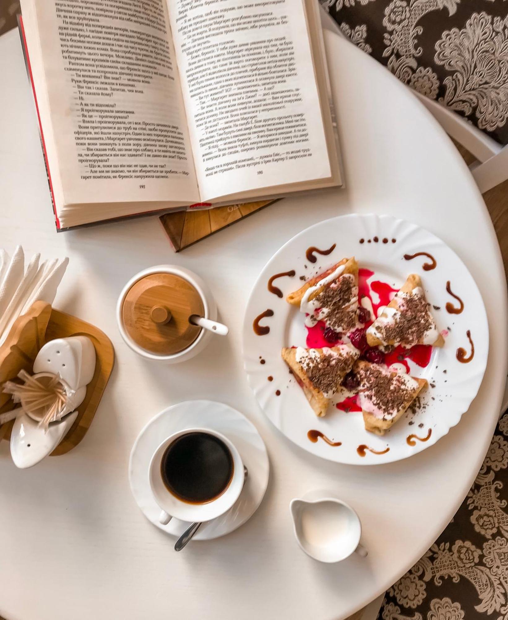 Орхідея Hotel Romni Kültér fotó